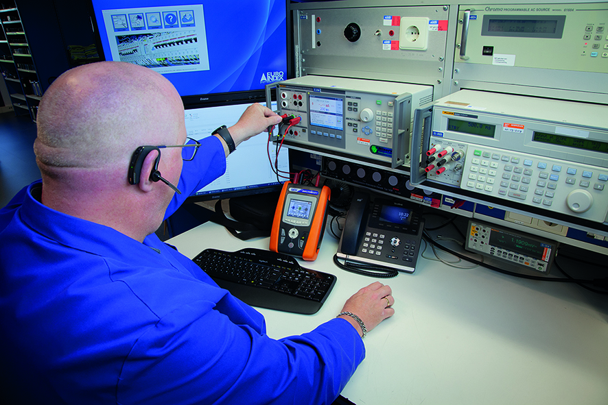 Uw meetinstrumenten partner met service